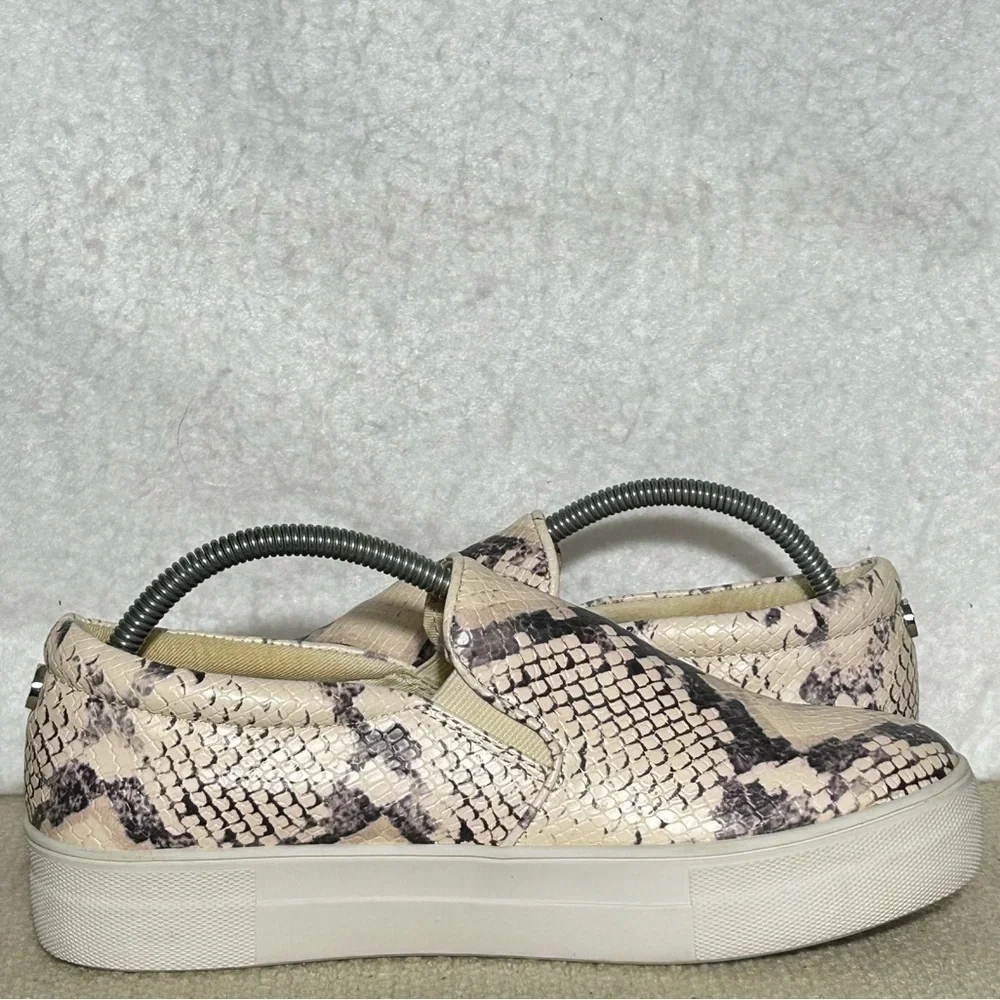 Steve Madden Womens Gills Snake Print Platform Slip On Sneakers Shoes SZ 7.5M